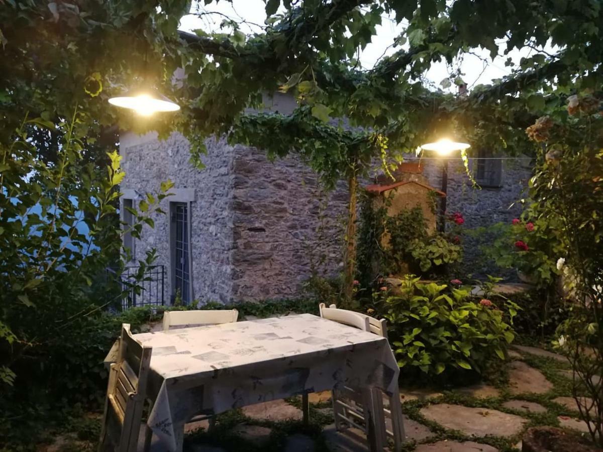 Casale Maria Mafalda Pieve di Teco Экстерьер фото