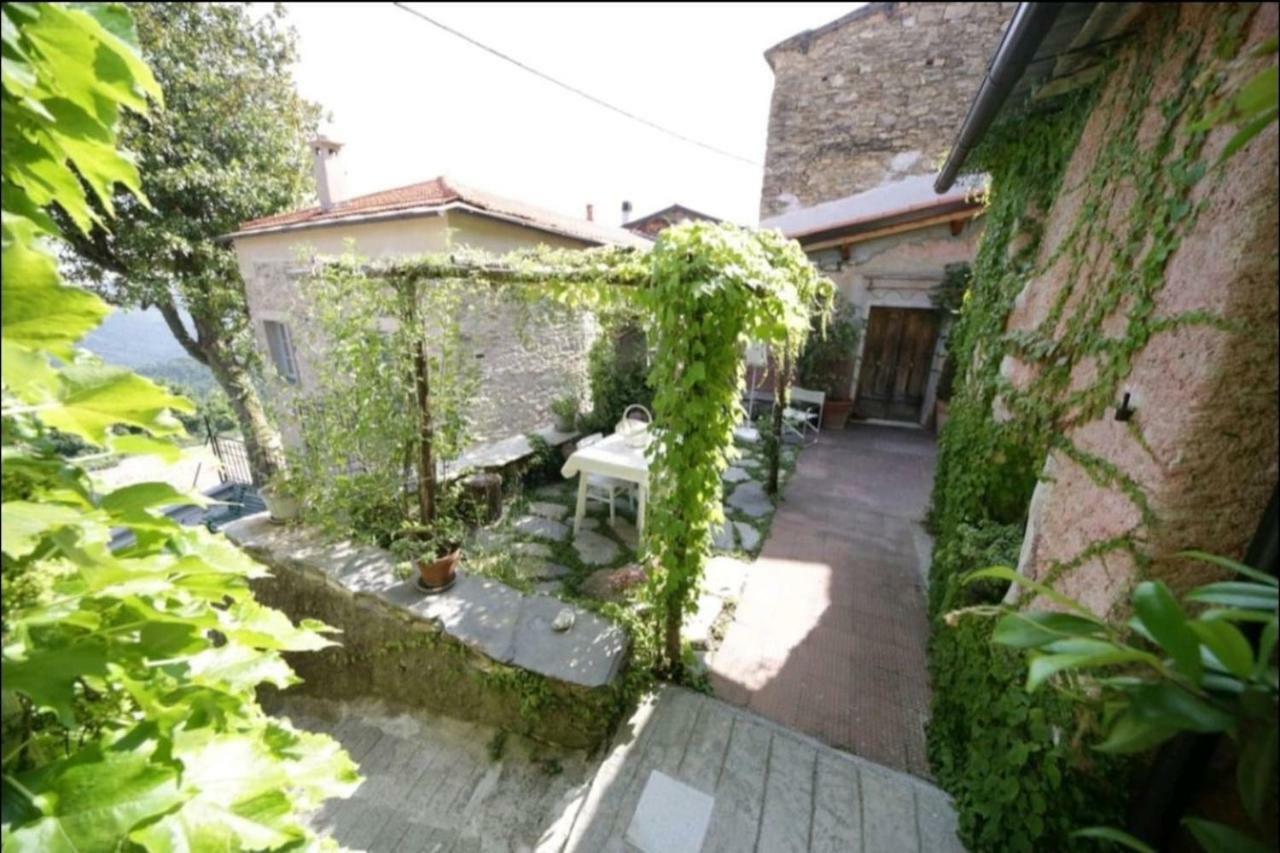 Casale Maria Mafalda Pieve di Teco Экстерьер фото