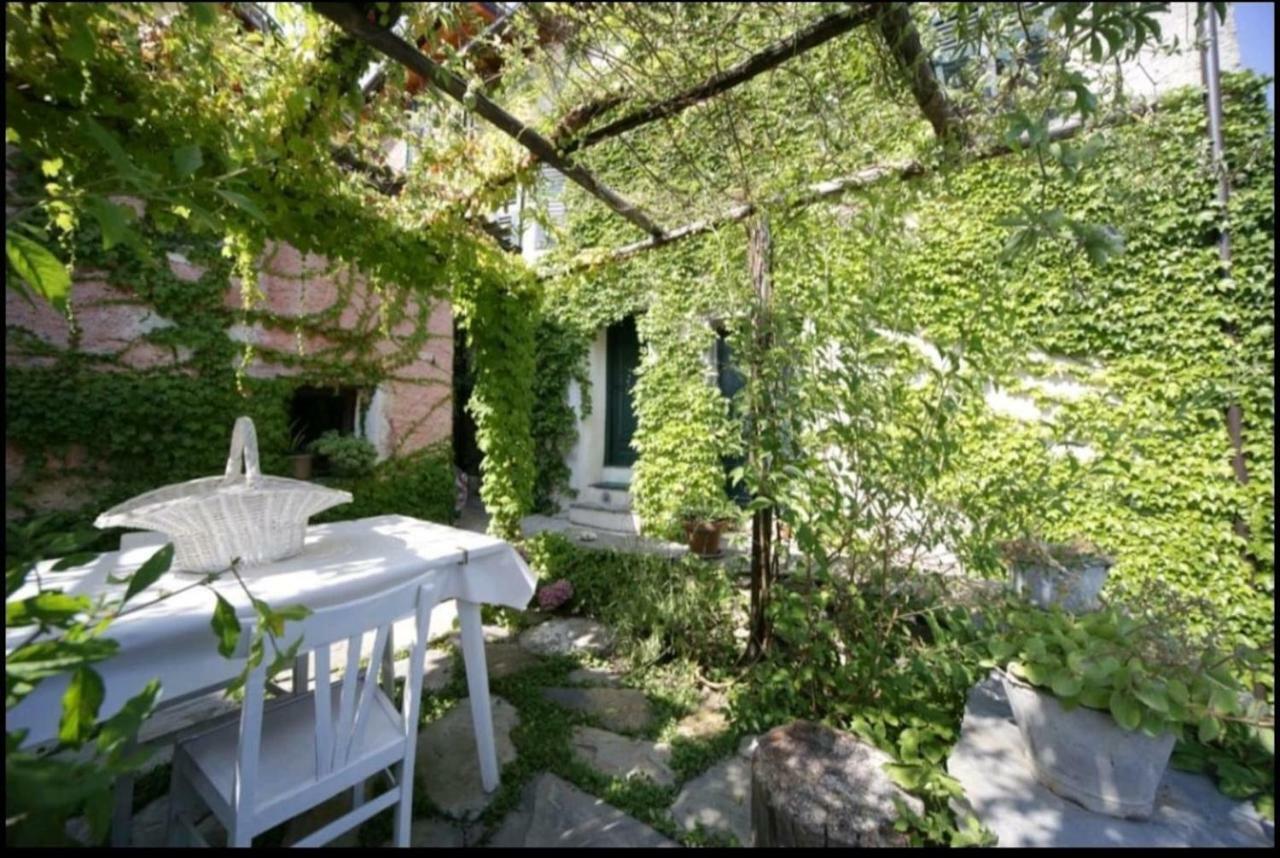 Casale Maria Mafalda Pieve di Teco Экстерьер фото